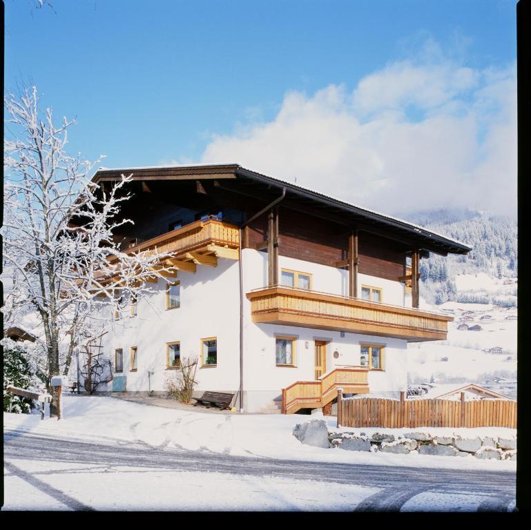 Pension Kristall Bramberg am Wildkogel Esterno foto